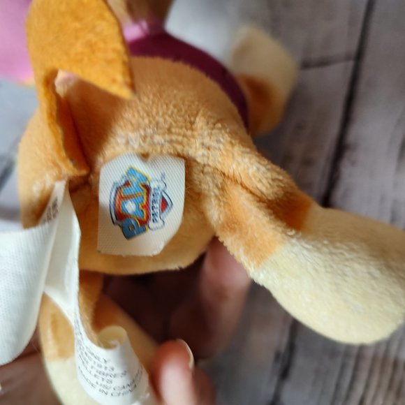 Paw Patrol Spin Master Skye Girl Dog Plush Toy 6” Puppy Stuffed Animal - Picture 5 of 7